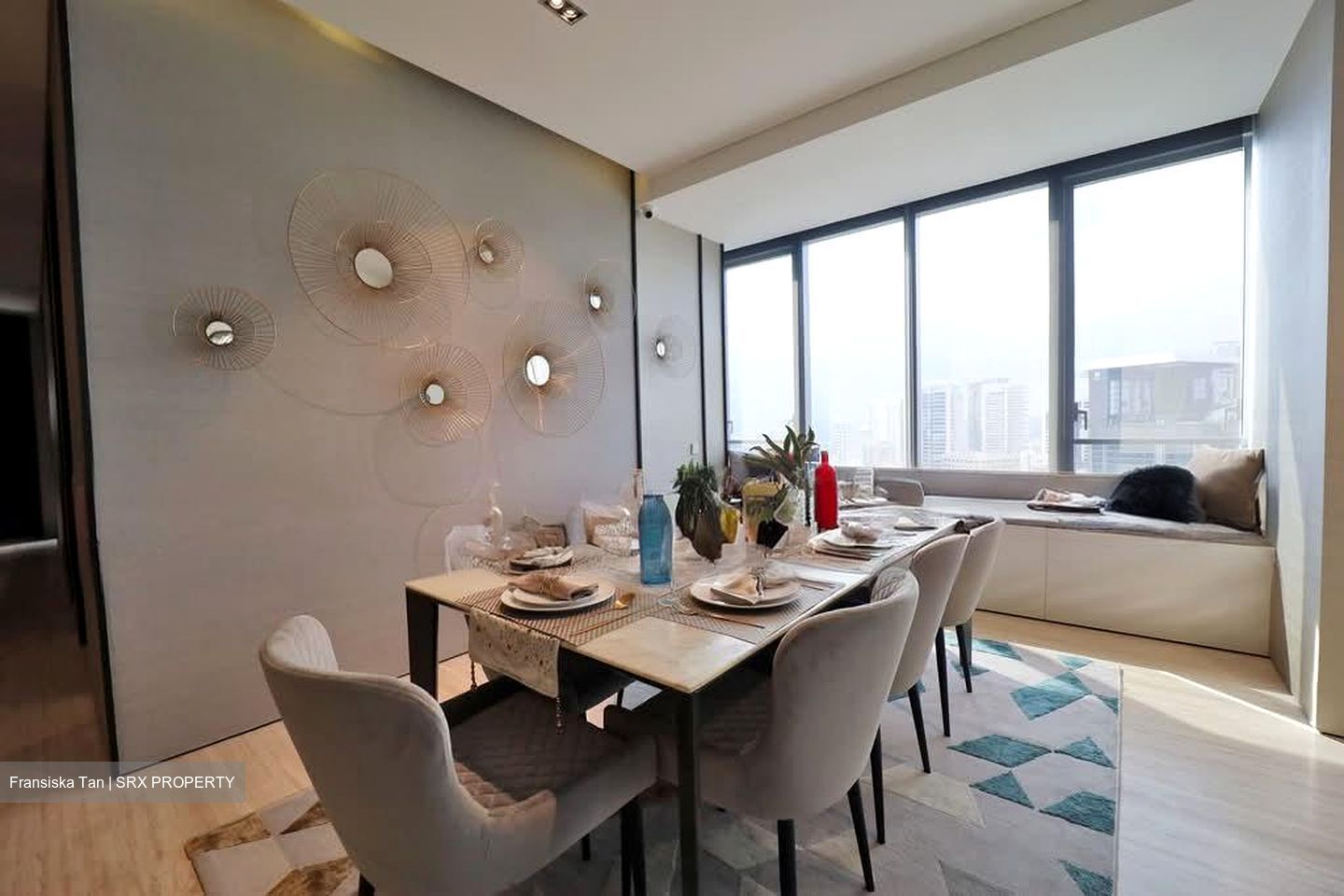 TwentyOne Angullia Park (D9), Condominium #577958561